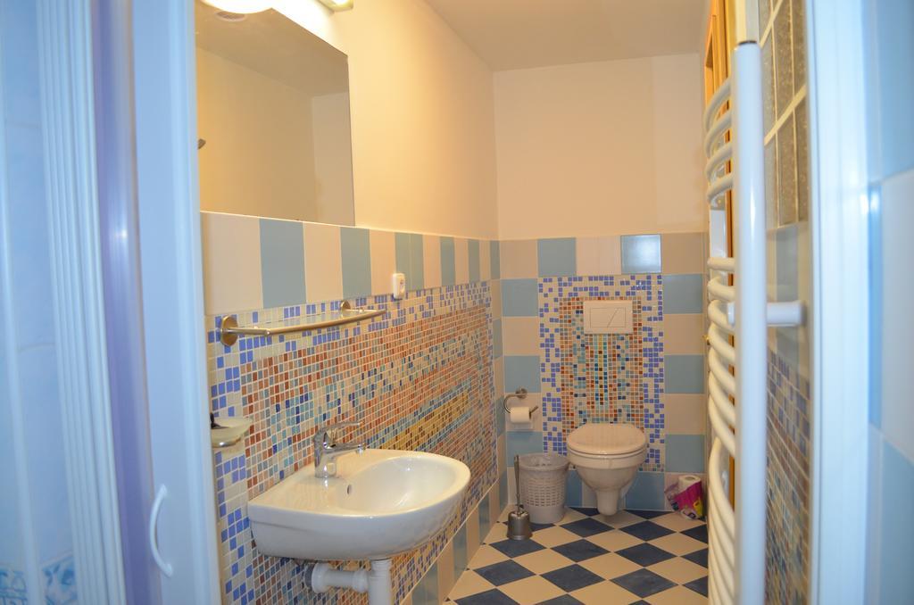 Famozclub Otel Bakov nad Jizerou Dış mekan fotoğraf