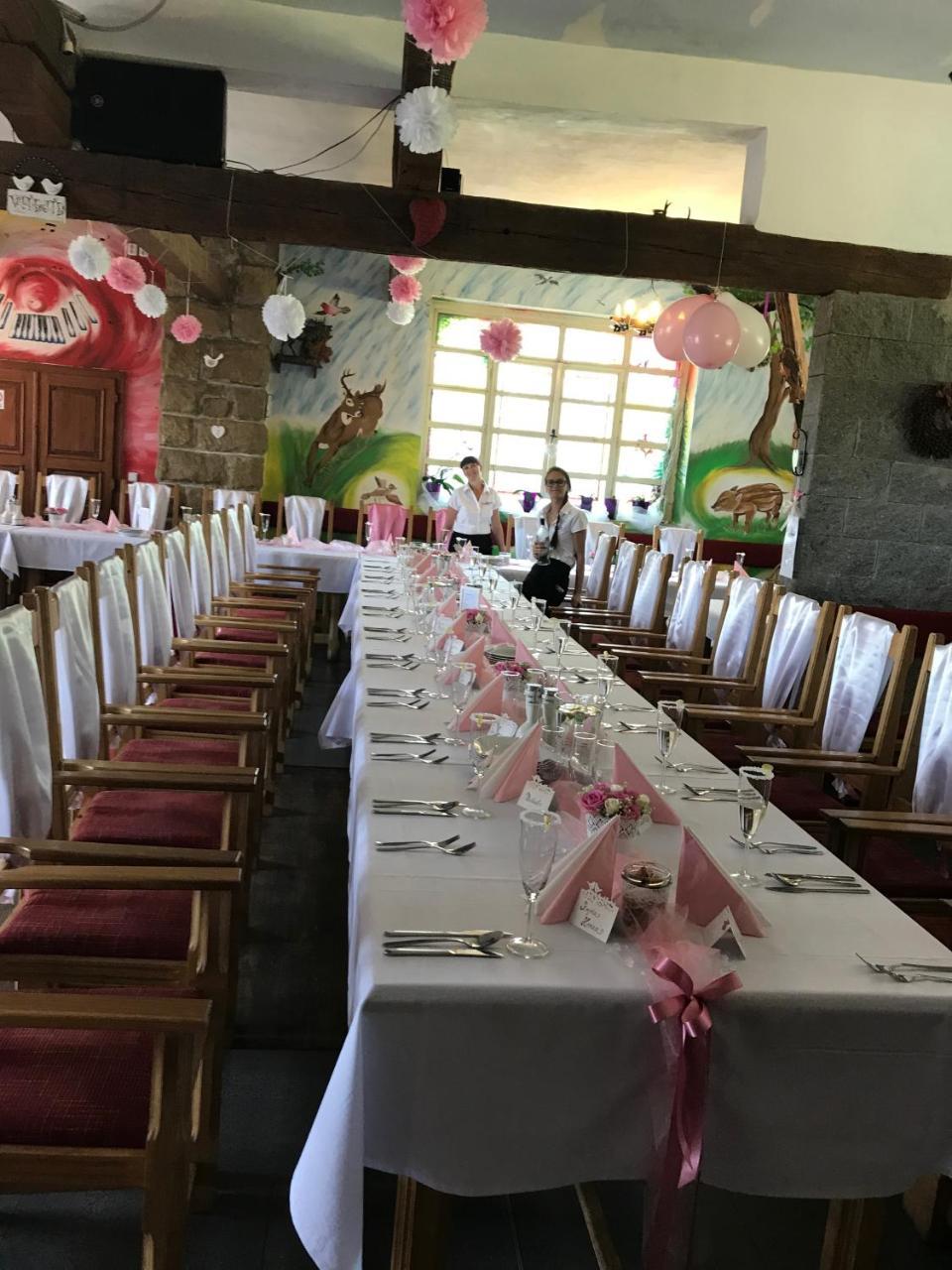Famozclub Otel Bakov nad Jizerou Dış mekan fotoğraf